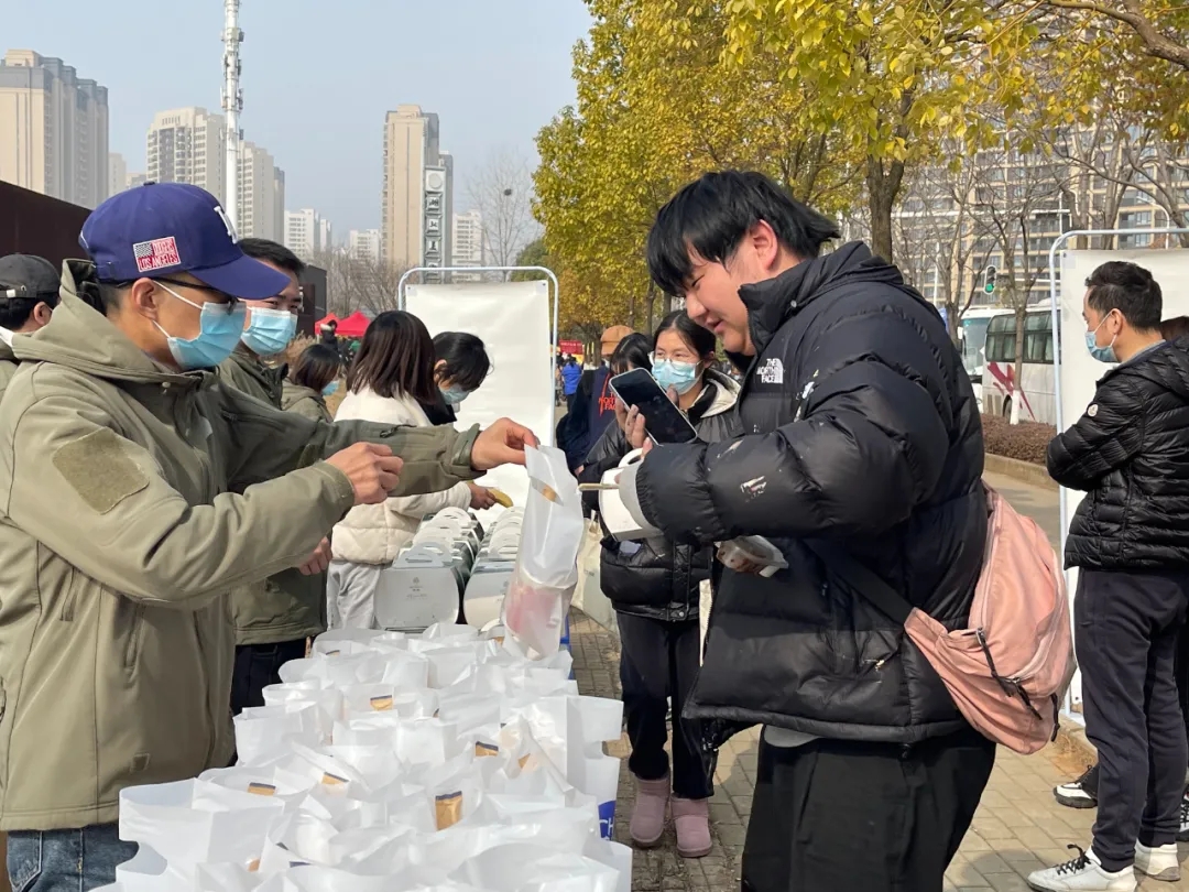 北艺送考午餐